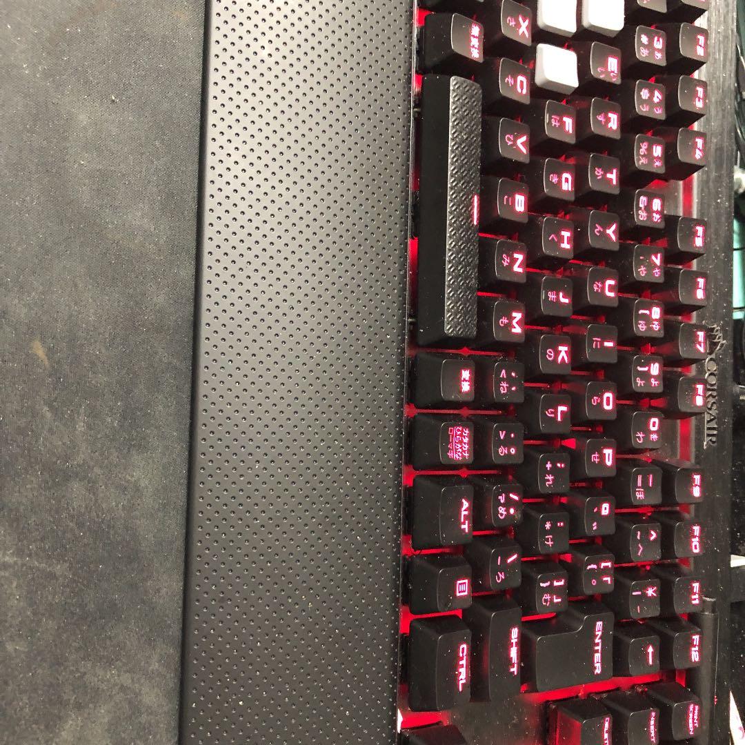 コルセア　K70Lux　CherryMXMk2 K70 LUX Mechanical Gaming Keyboard — Red LED — CHERRY® MX Red