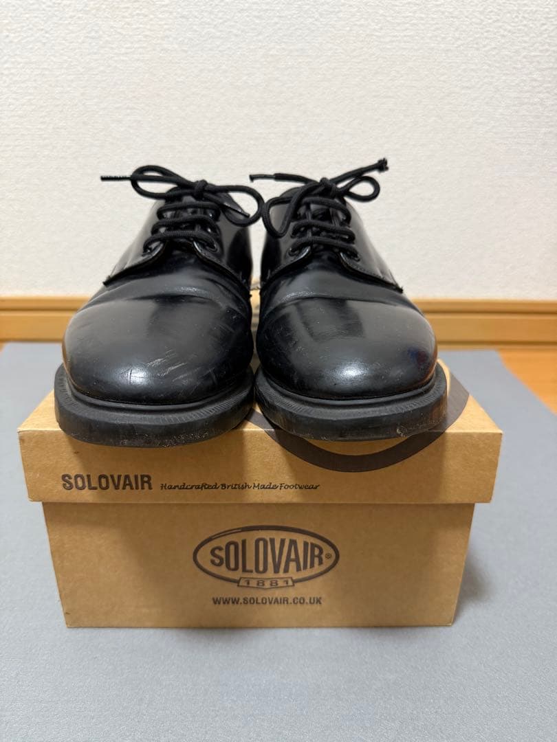 ソロヴェアー レースアップシューズ ドクターマーチン レースアップ