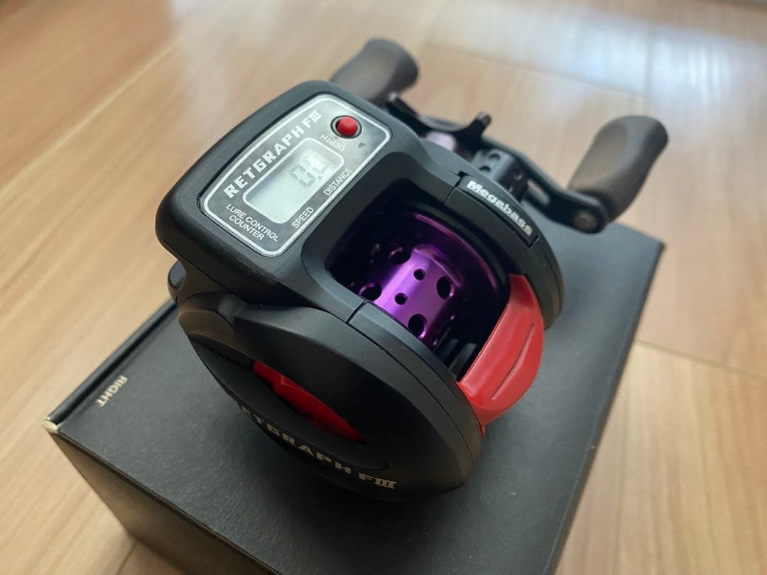 メガバス RETGRAPH F3 右 - メルカリ