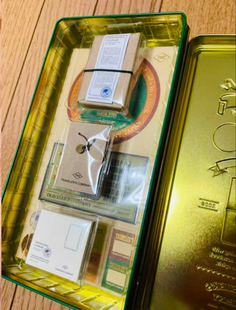 ★新品未使用★トラベラーズノート ミニ《10周年缶》セット グリーン缶／ノート黒