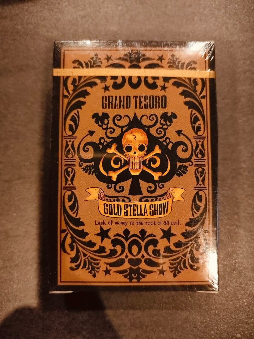 ONE PIECEトランプ 新品未開封 ゴールド入場者特典 - メルカリ