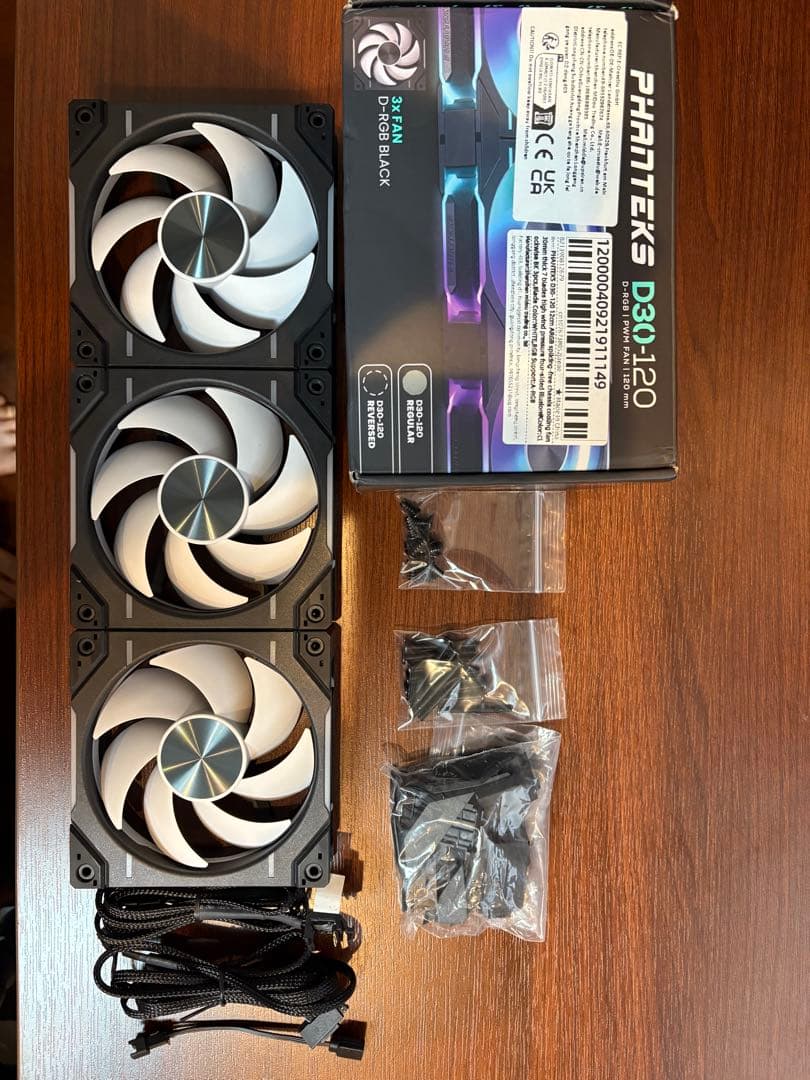 PHANTEKS ARGBファン セット(計7個) PHANTEKS ARGBファン セット(計7個) PHANTEKS ARGBファン セット(計7個