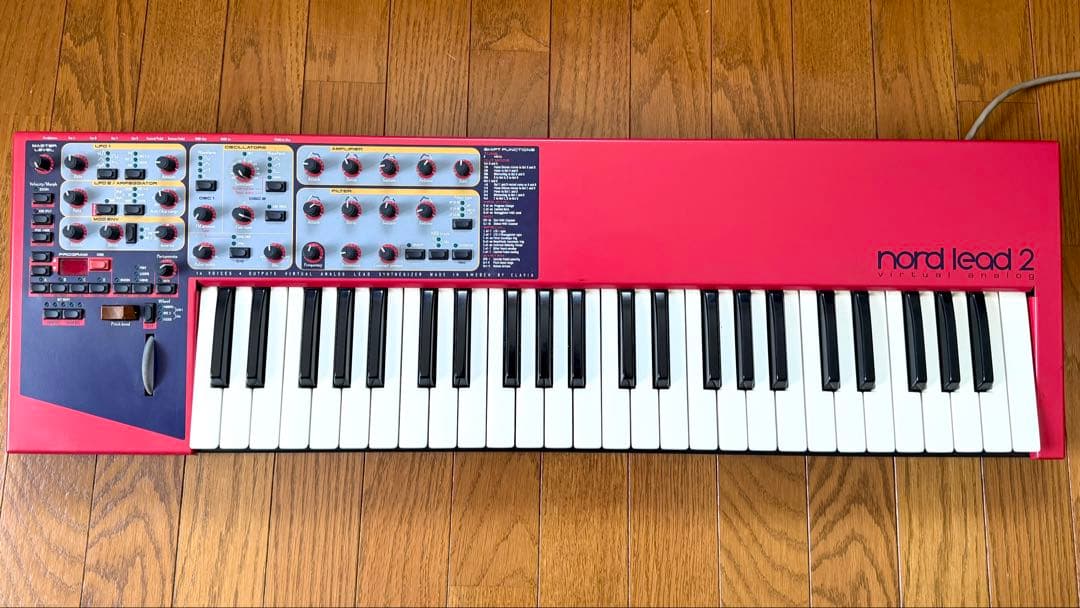 【値引き中】 clavia Nord Lead 2 / 美品 / 匿名配送