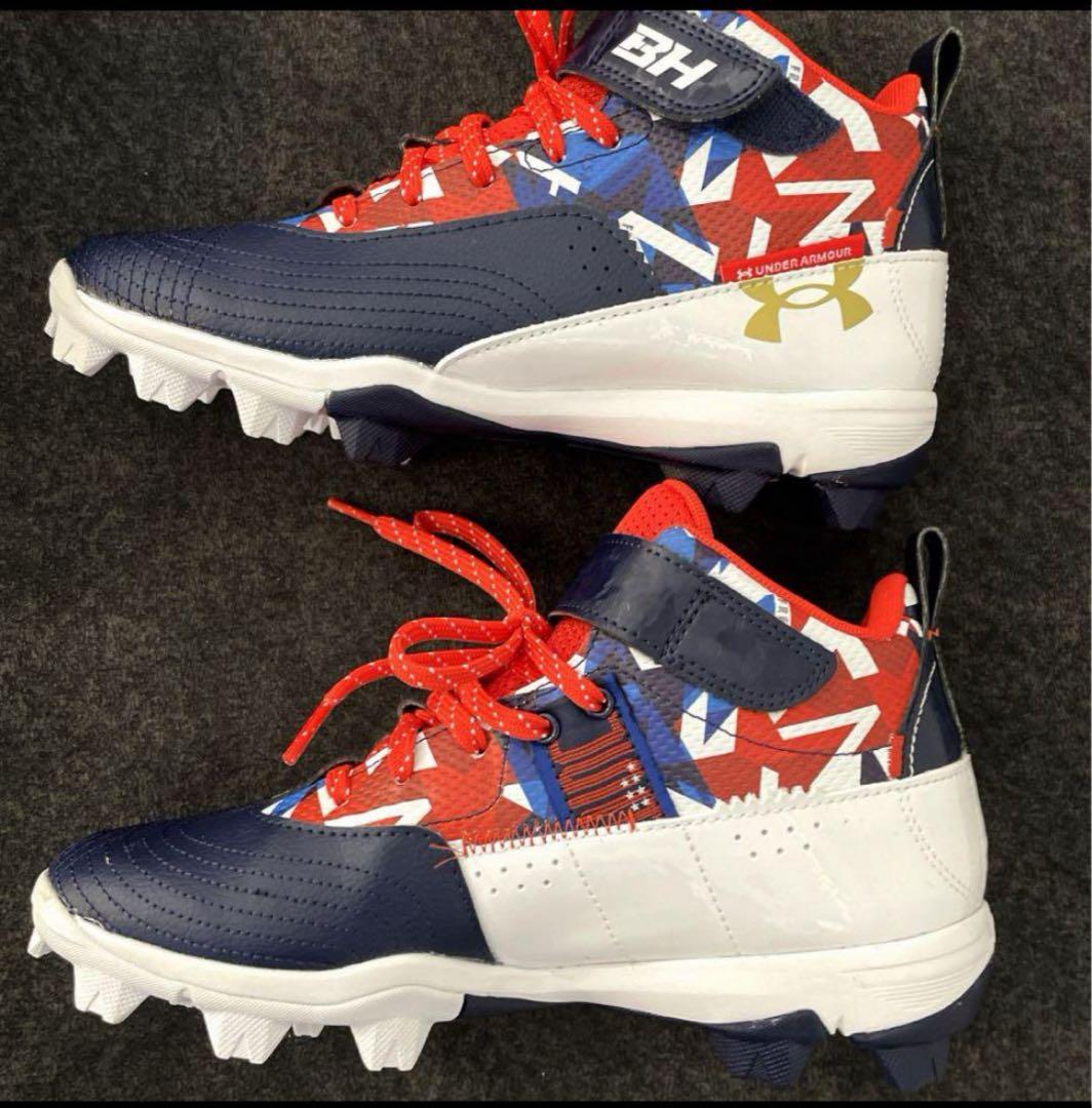 アンダーアーマー Harper 7 Mid USA RM Jr. 23.5cm