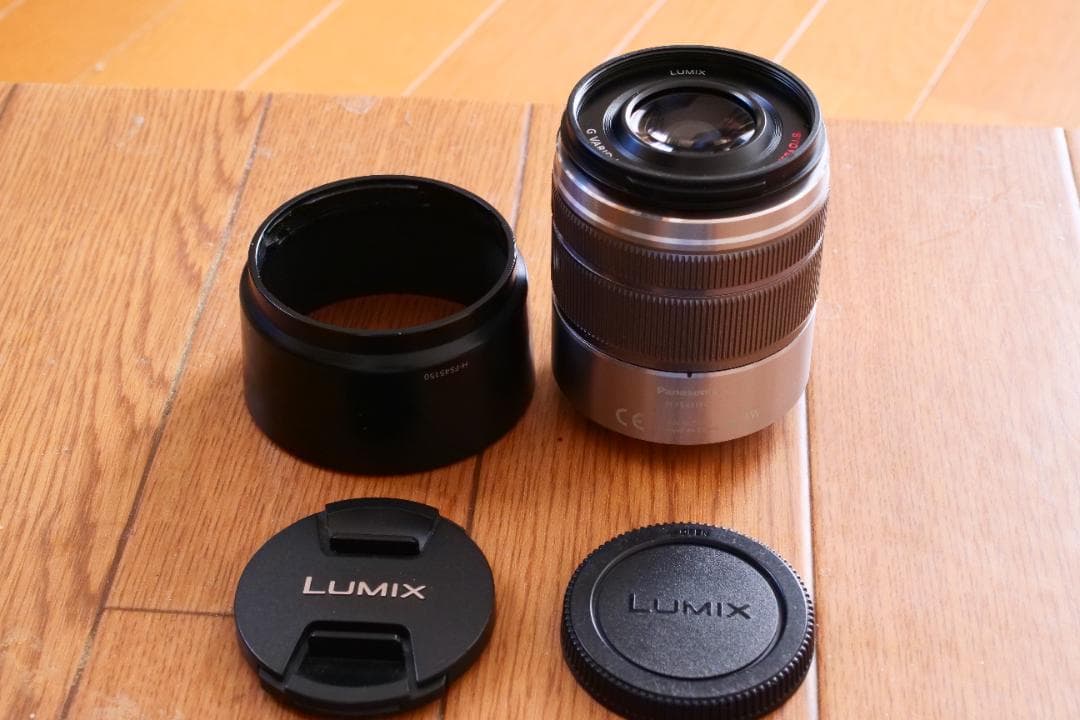 【動作確認済 価格相談可】LUMIX G 45-150mm シルバー Panasonic(パナソニック) LUMIX G VARIO 45-150mm F4.0-5.6 ASPH. MEGA