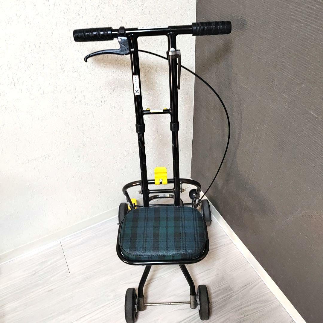 折りたたみシルバーカー ブラック/チェック柄 - メルカリ