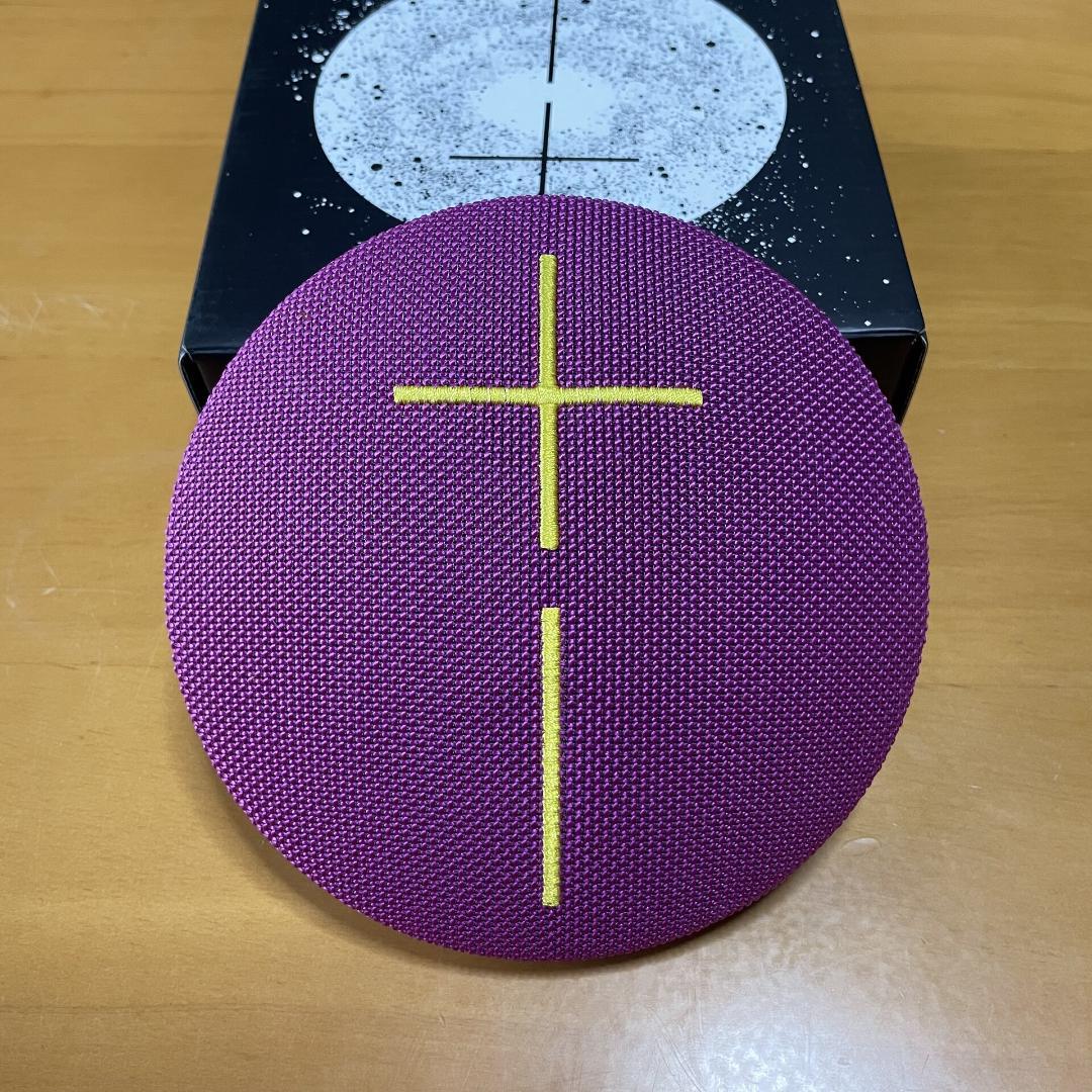 UE Roll 2 ポータブル ワイヤレス Bluetooth スピーカー 紫 Amazon.com: Ultimate Ears ROLL 2 Plum Wireless Portable Bluetooth