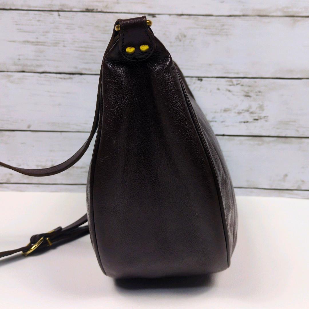 イルビゾンテ ショルダーバッグ ブラウン レザー ハーフムーン 三日月