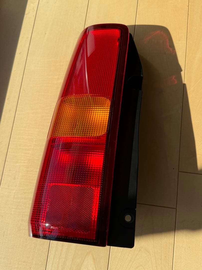 ジムニー JB23W用純正品テールランプ オマケ付き 安い 価格