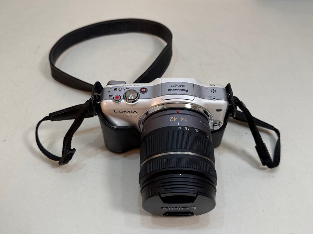 Panasonic DMC -GF3 レンズ14-42mm デジタルカメラ