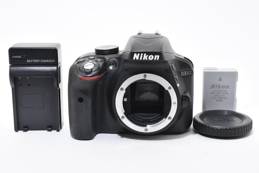 美品 Nikon D3300 デジタル一眼レフカメラボディ ブラック ニコン Amazon | Nikon デジタル一眼レフカメラ D3300 ボディ ブラック