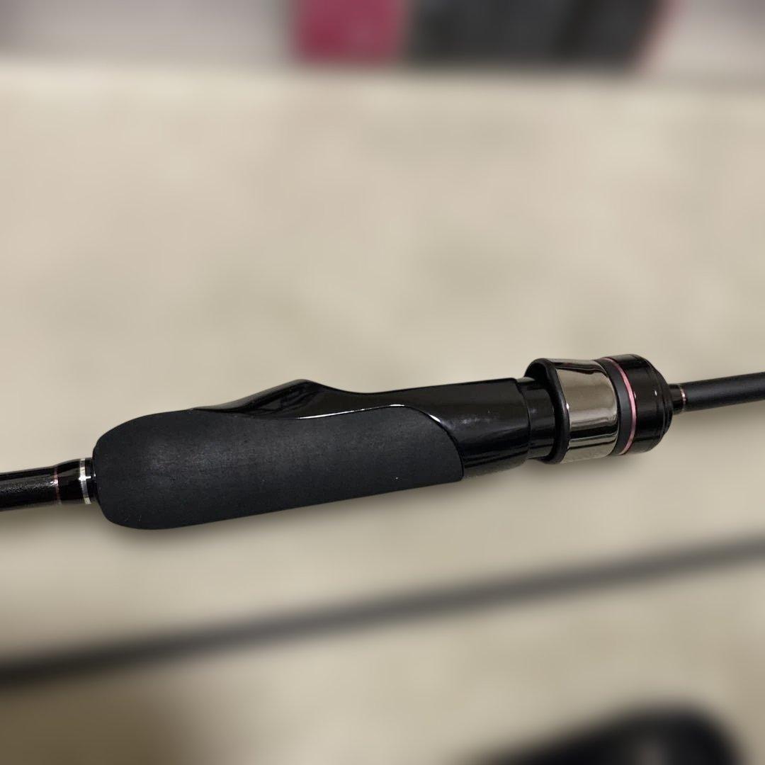 ホゲ【美品】LUXXE 宵姫爽S63UL-solid