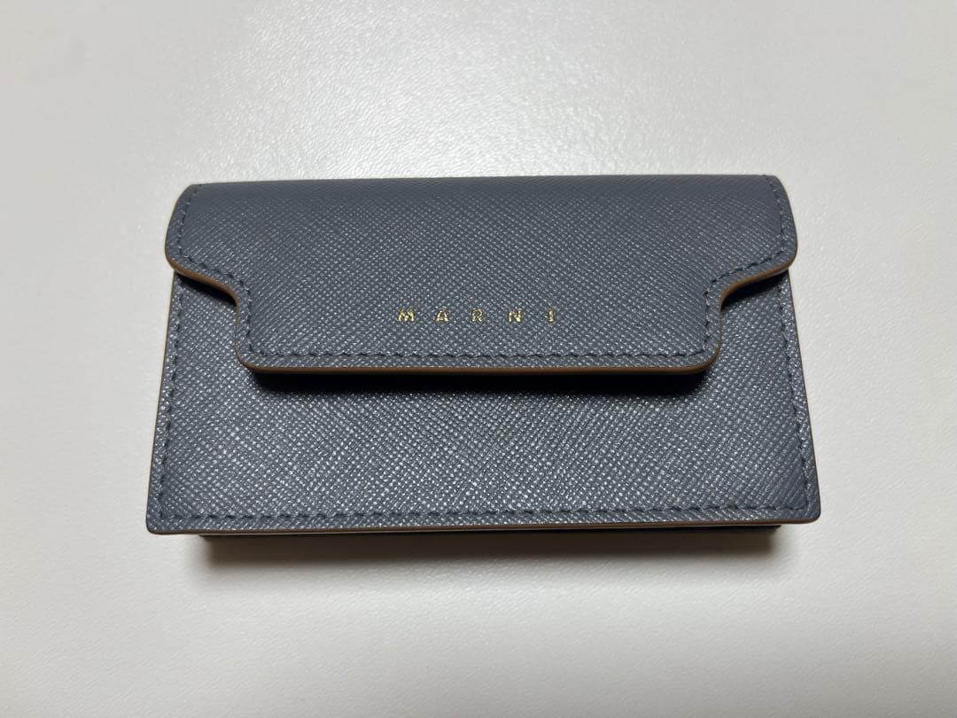 MARNIマルニ 名刺入れ カードケース マルニ Marni 名刺入れ カードケース PVC レッド | YOKOAUNTY