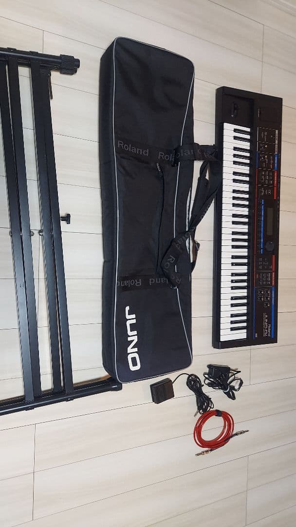 鍵盤楽器 Roland JUNO-Di Roland - JUNO-Di | Mobile Synthesizer with Song Player