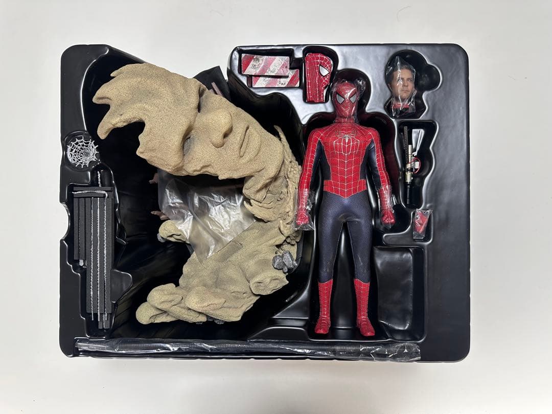 美品】ホットトイズ スパイダーマン (デラックス版 サンドマン台座付き