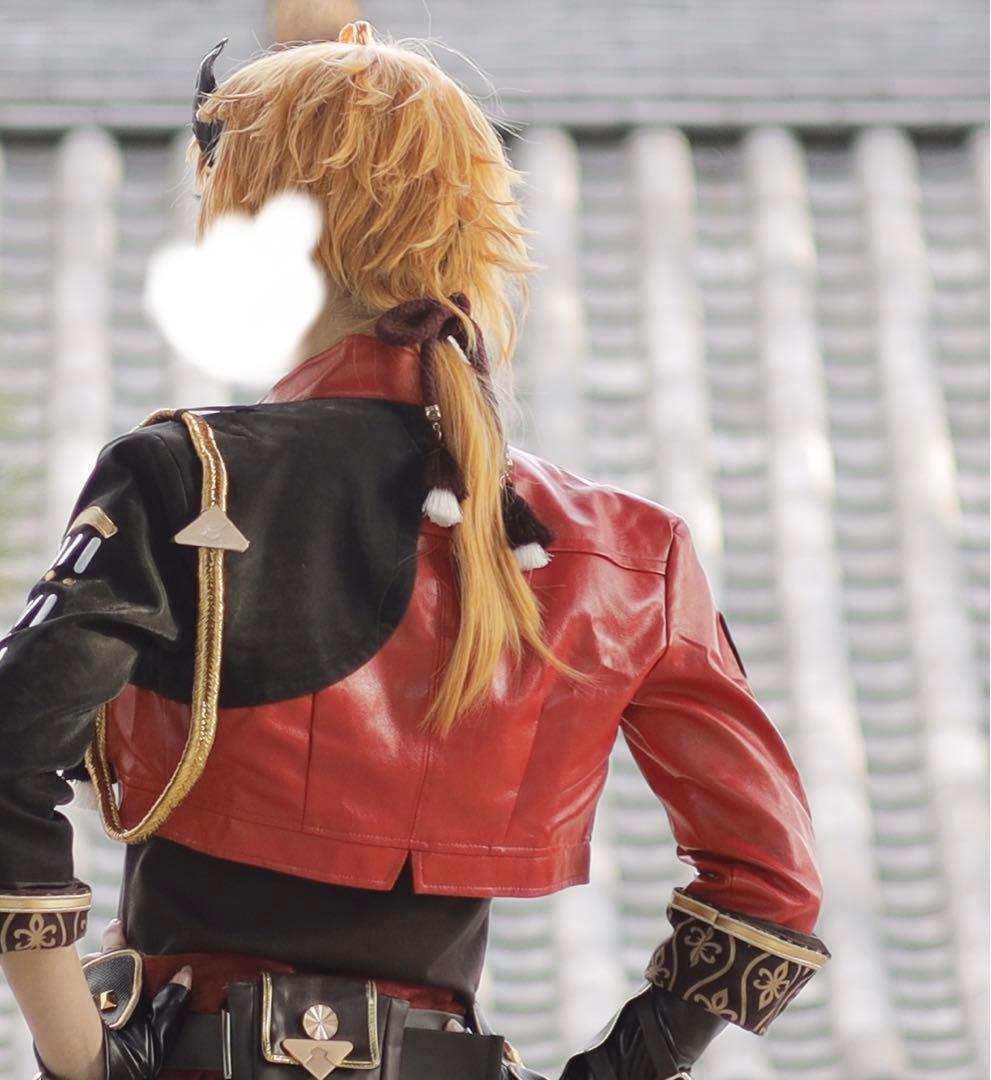 フルセット】三分妄想 原神トーマ コスプレ衣装 靴ウィッグ付 - メルカリ