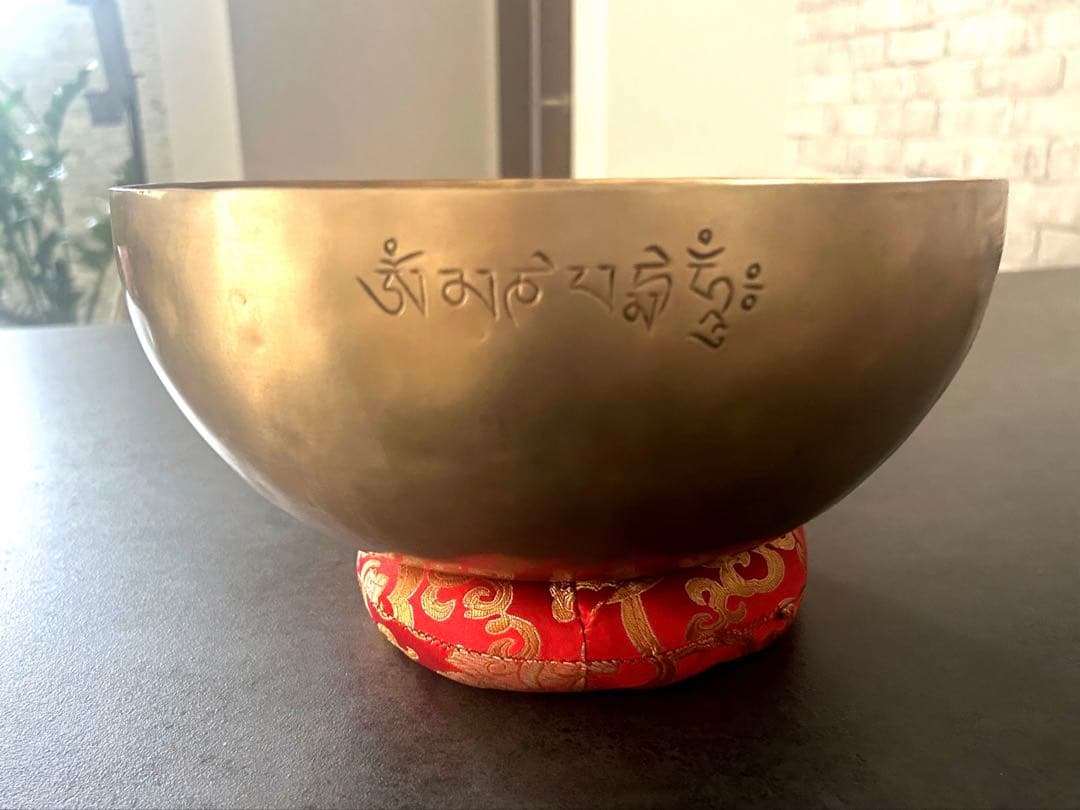 フルムーン マットゴールド シンギングボウル 26.5cm