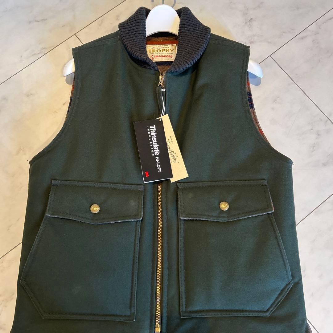 再値下げ　トロフィークロージング　ベスト 2026年最新】トロフィークロージング ベストの人気アイテム - メルカリ