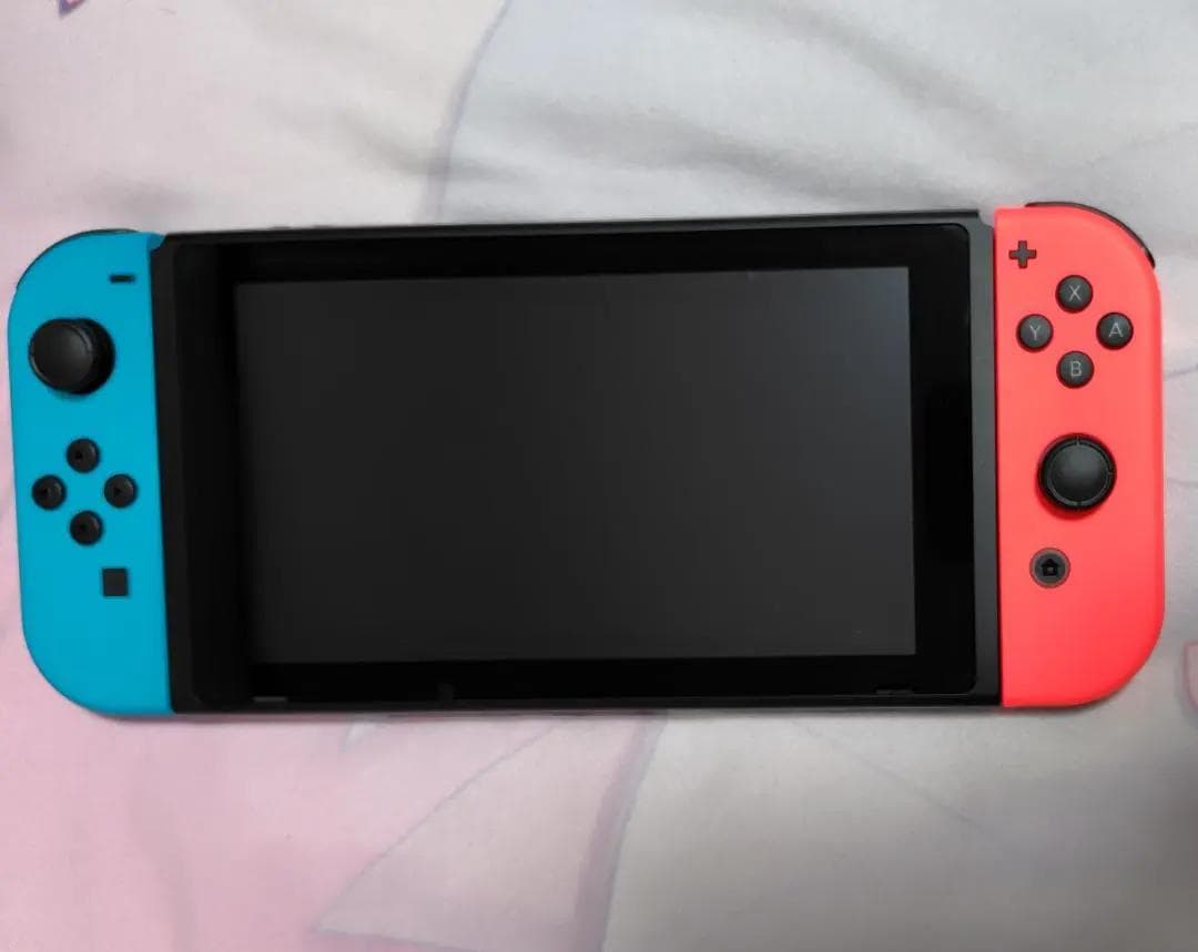 Nintendo Switch 本体 [HAC-001] Amazon.com: Nintendo Switch with Gray Joy‑Con - HAC-001(-01