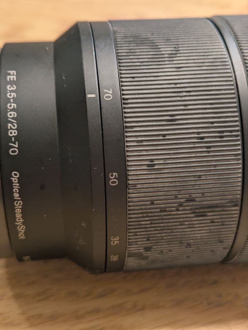 し*ろ様 Sony FE 28-70mm f/3.5-5.6 OSS ズームレン