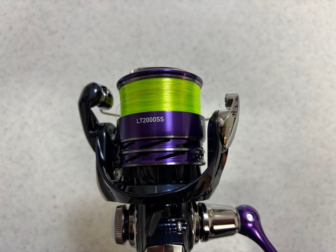 ダイワ レブロスLT2000S カスタム 最終値下げ - メルカリ