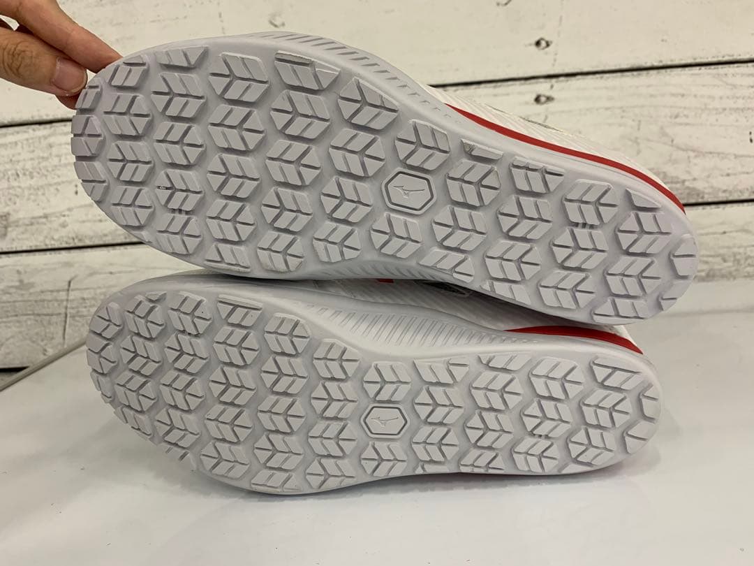 k*i様 ミズノ 安全靴 26.0cm ホワイト