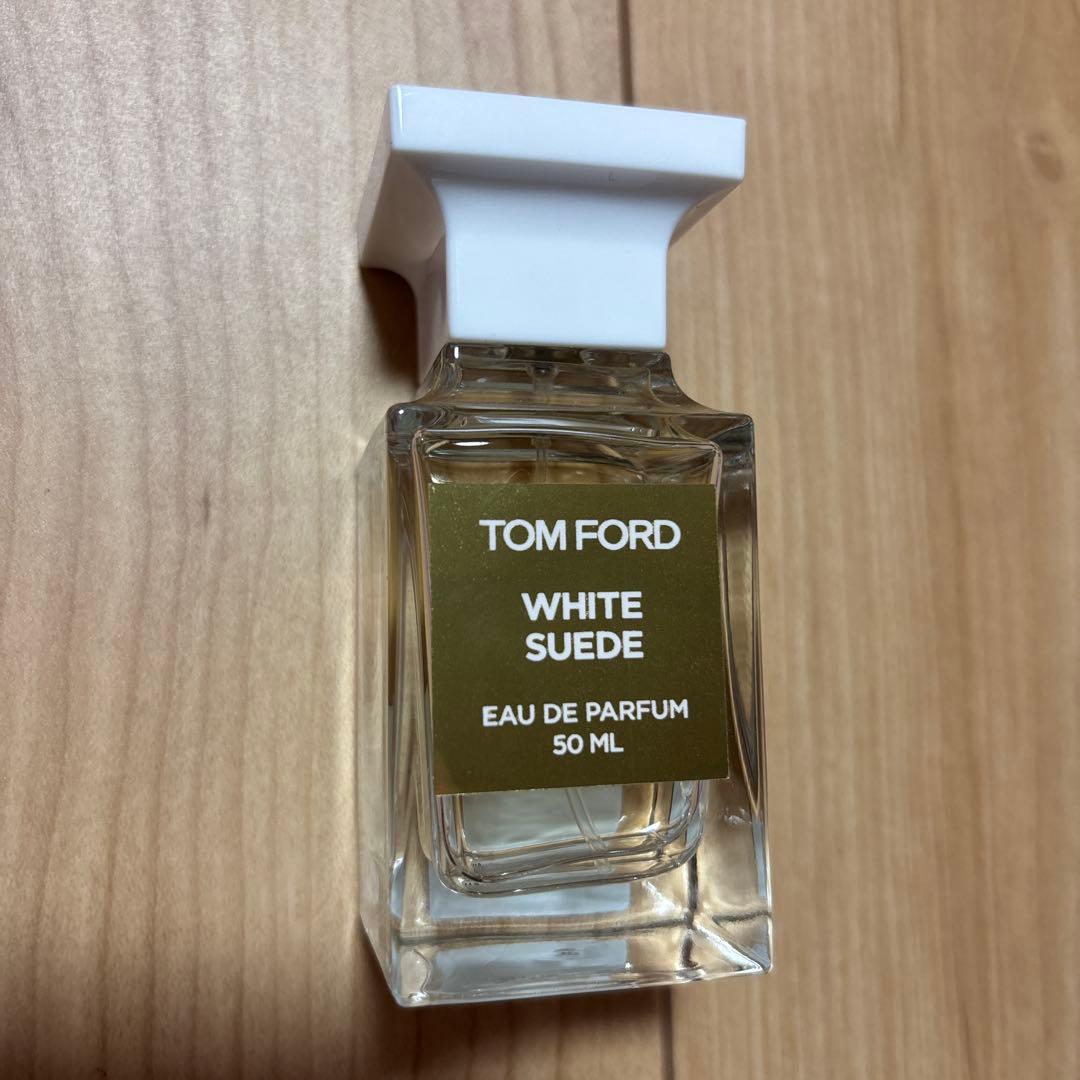 【専用】TOM FORD WHITE SUEDE 50ml ホワイト スエード オード パルファム スプレィ / トム フォード