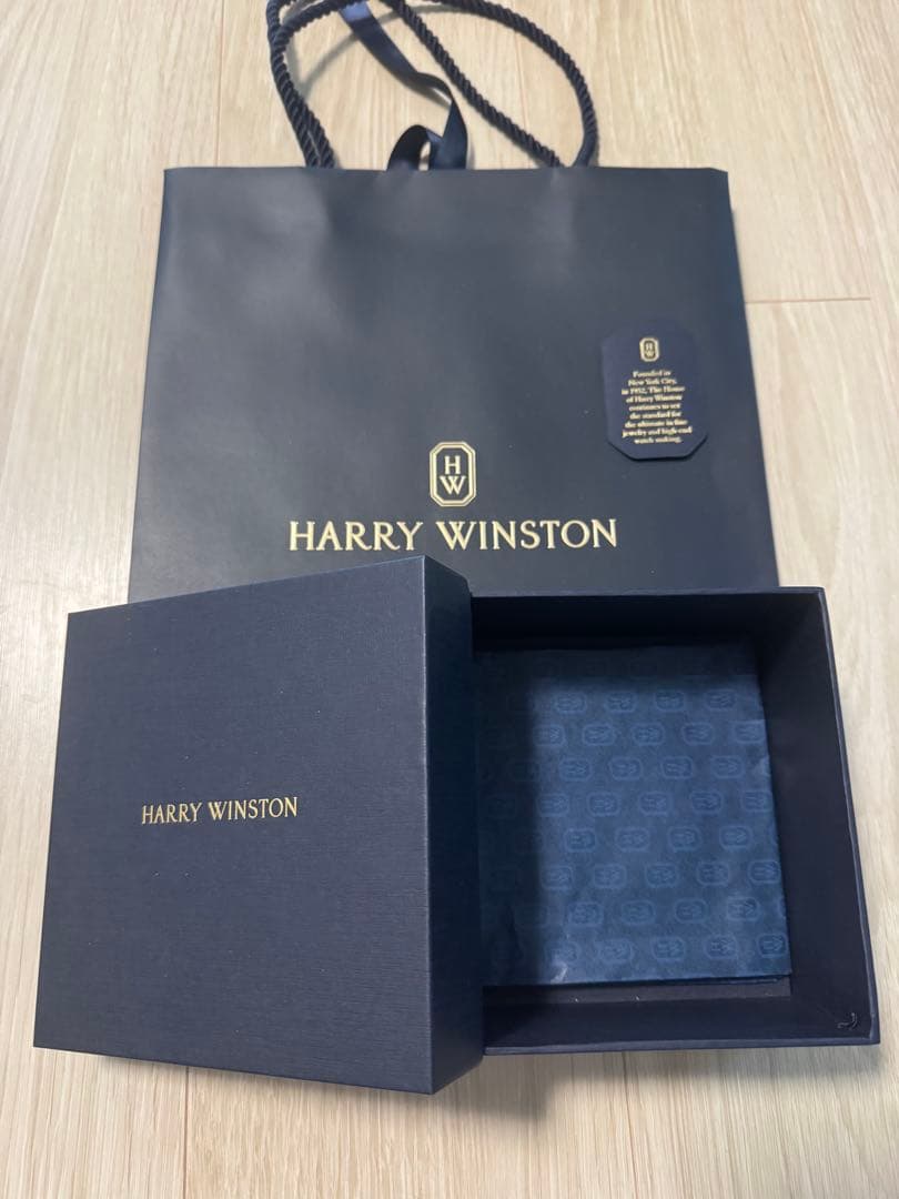 HARRY WINSTON【美品】ハリー ウィンストン 空き箱 紙袋 セット - メルカリ