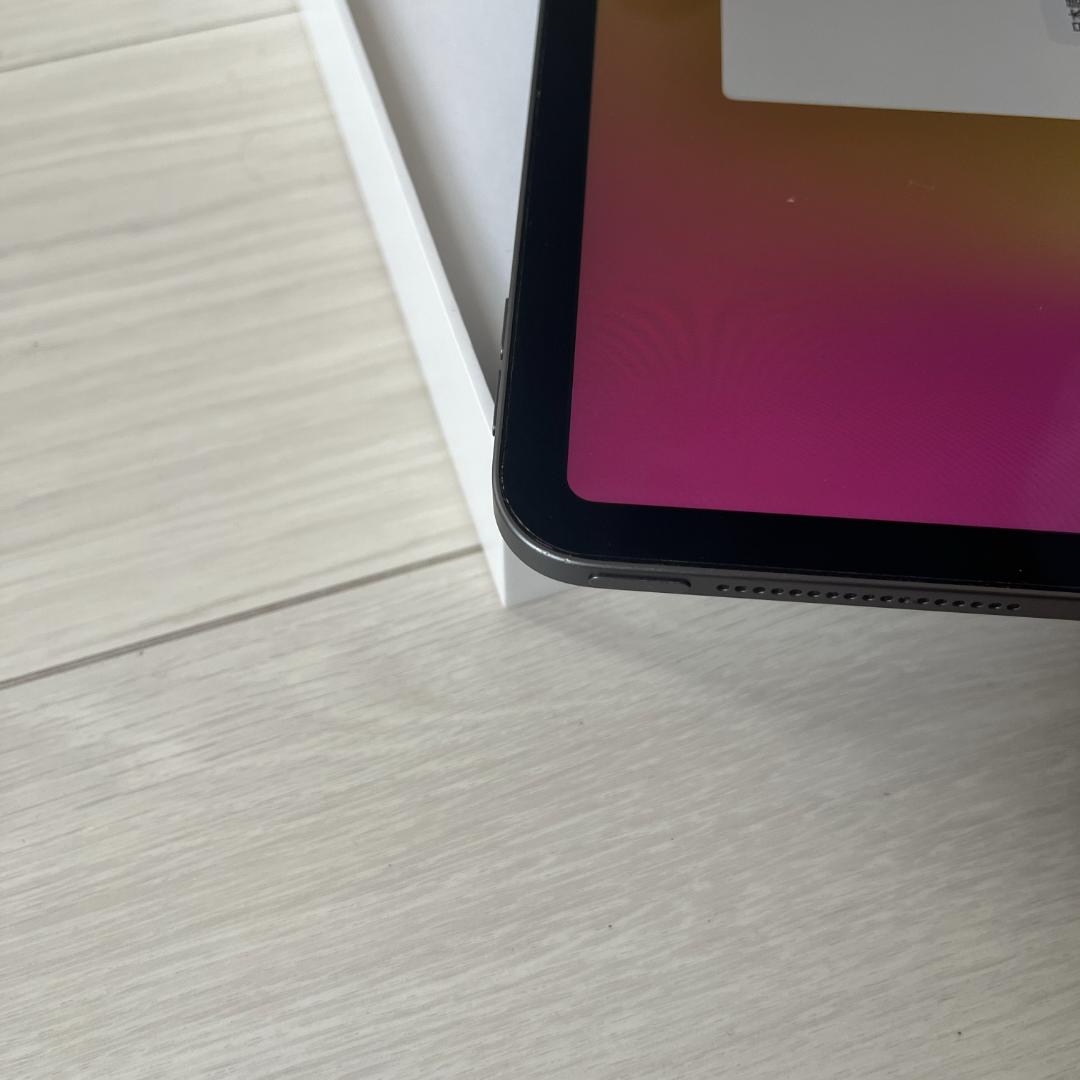 iPad Pro 12.9インチ(第3世代)｜バッテリー最大容量88%・ケース付