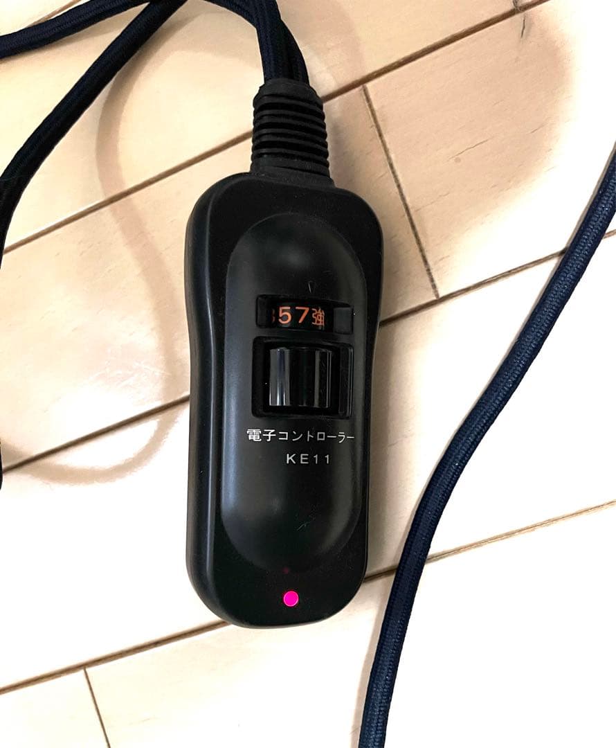 電気火鉢 ハロゲン火鉢 取り説ありますの通販｜www.a26barbershop.com