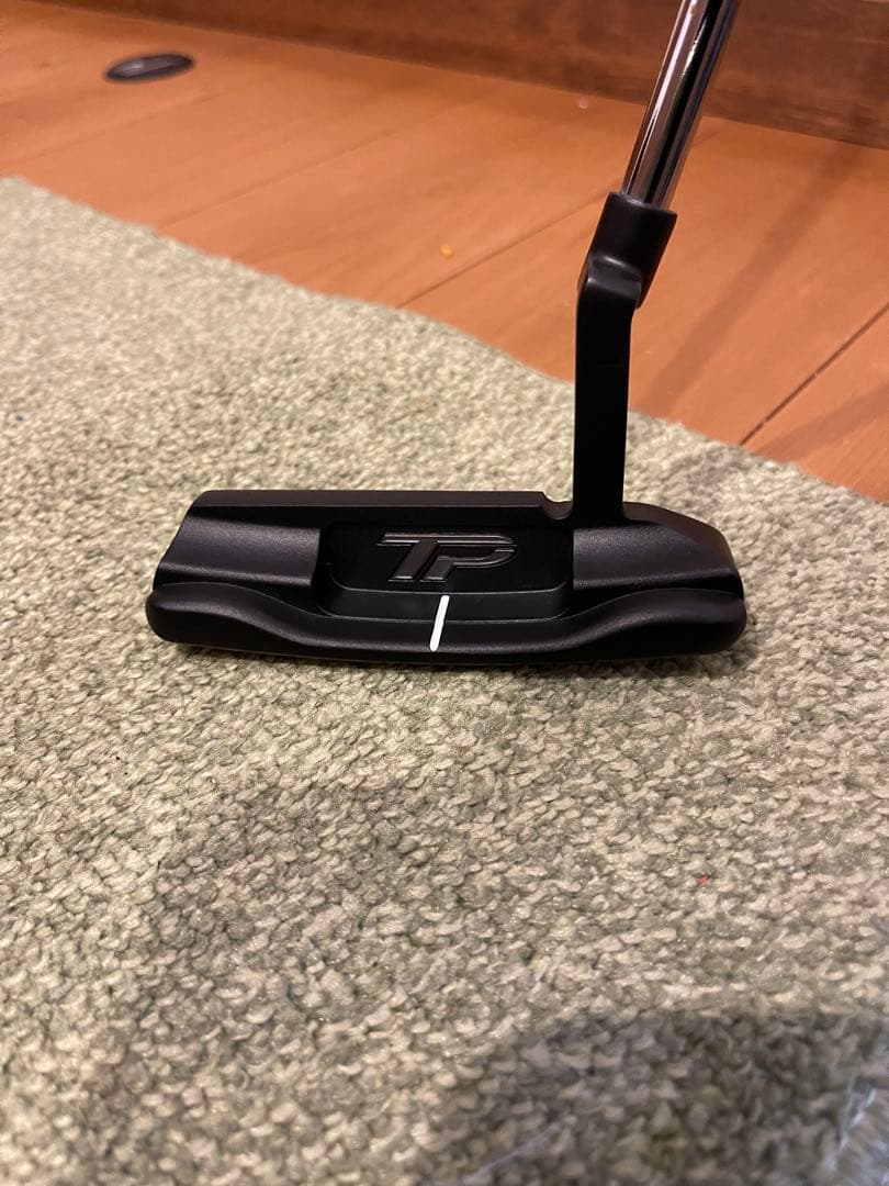 TP パター ヘッドカバー付き　レフティ　左 1.jpg