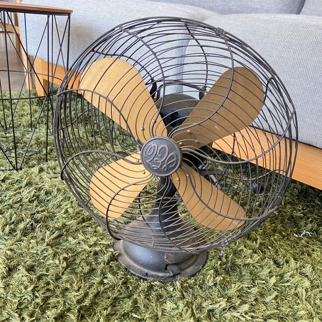 芝浦製作所 扇風機 動作品 芝浦扇風機　レトロ　アンティーク 芝浦製作所 C-7032 英語表記 アンティーク 鉄製 扇風機 ジャンク