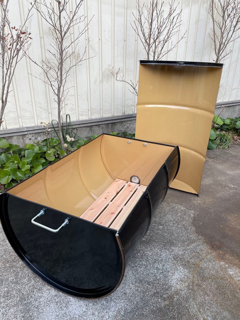 ドラム缶風呂 横置きタイプ スノコ付き - メルカリ