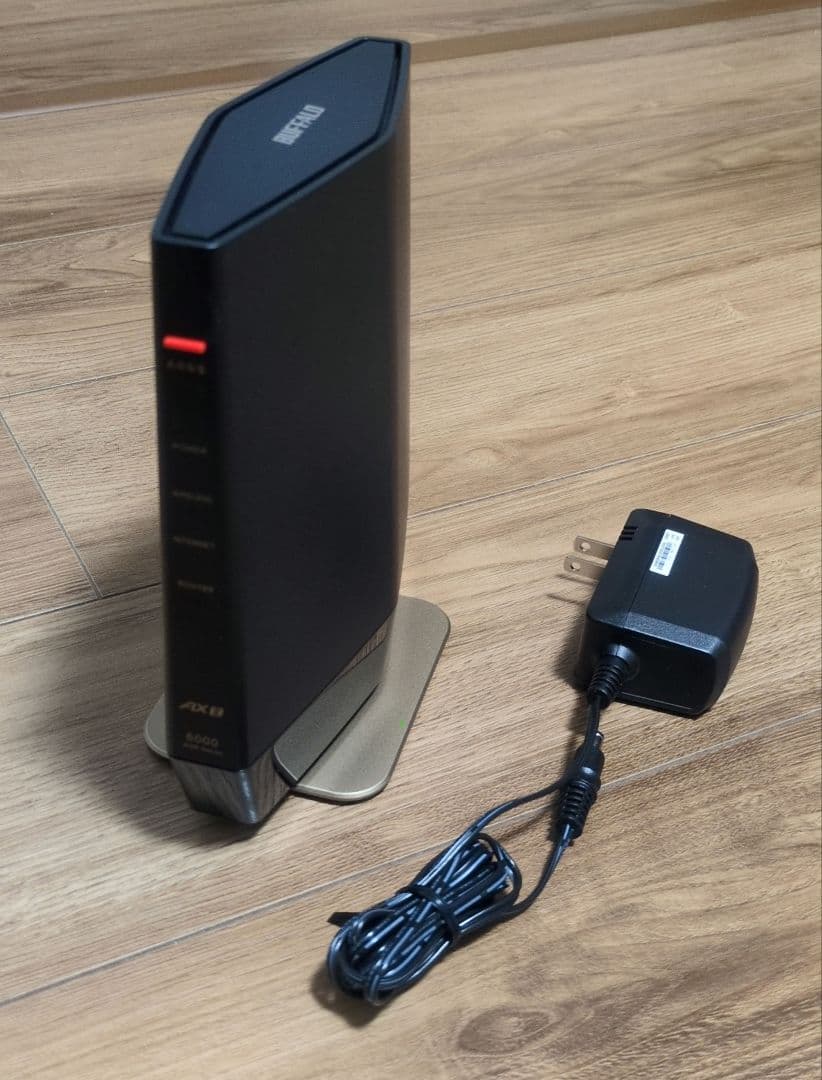 [中古]Buffalo WSR-6000AX8/NMB　Wi-Fiルーター 4981254068465_1.jpg