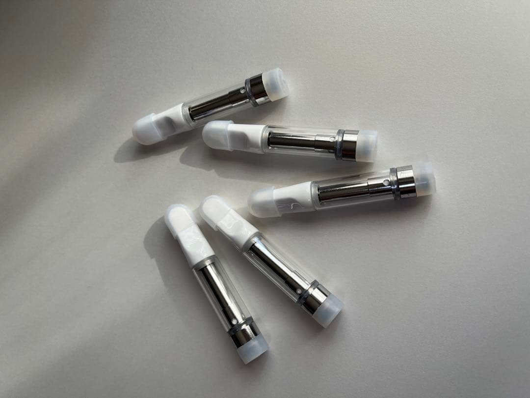 白   CBDアトマイザー   0.8ml×300本