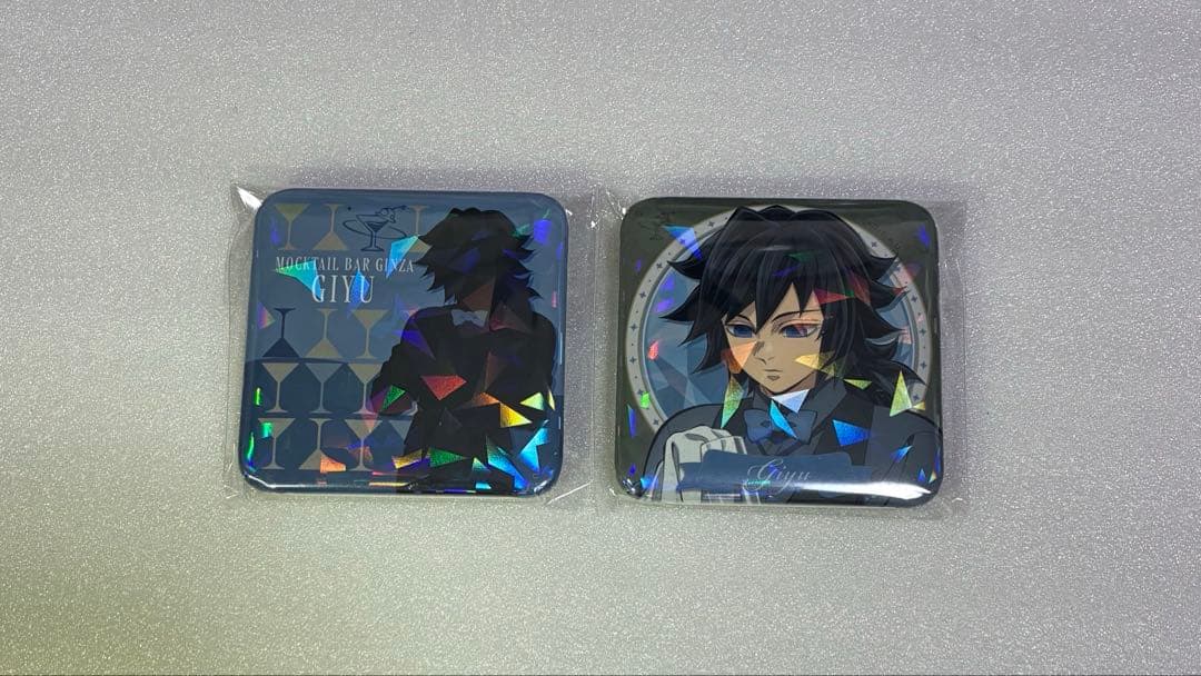 鬼滅の刃 モクテル ロト グリッター缶バッジ 冨岡義勇 2点セット