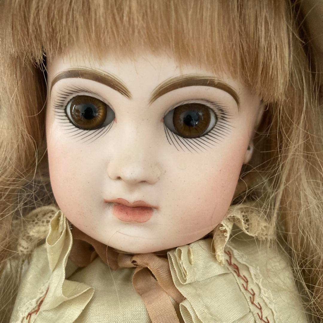 アンティークビスクドール❁.。.:* ジュモー クローズドマウス - メルカリ