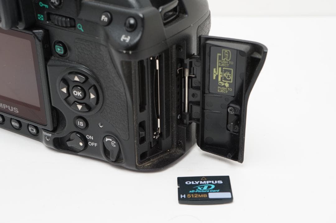 動作＞Olympus E-3 ボディ レンズ XDカード - メルカリ