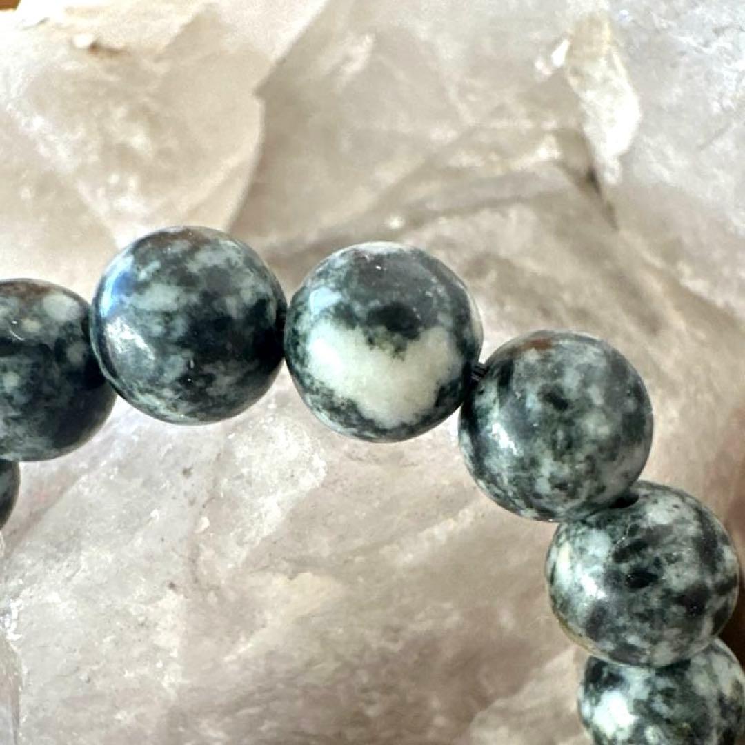 遠野霊石幸運を引き寄せ願いを叶え る高波動石 感謝の石 奇跡の石 6mm