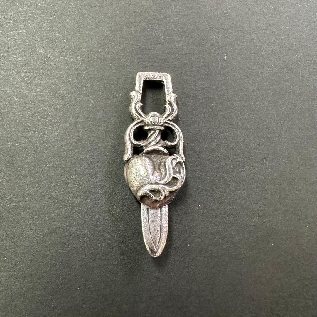 CHROME HEARTS ダガー ハートSV925 シルバー CHROME HEARTS ダガー ハートSV925 シルバー 楽天市場】【CHROME
