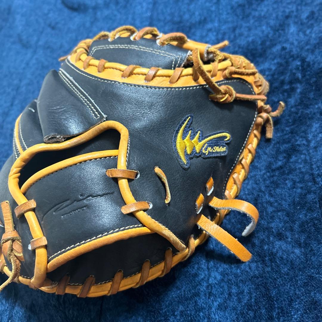 アイピーセレクト　軟式グローブ 黒とオレンジ Amazon | アイピーセレクト ip select ipセレクト 専用グラブ袋付き