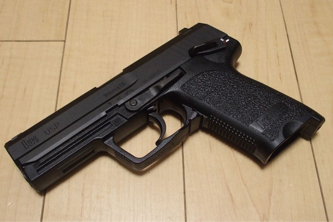 H&K USP ガスガン ブラックの通販はau PAY マーケット - 輸入雑貨の