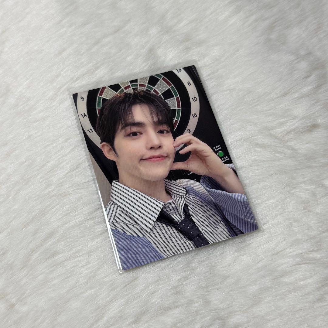 SEVENTEEN エスクプス Holiday セルカ 73 - メルカリ