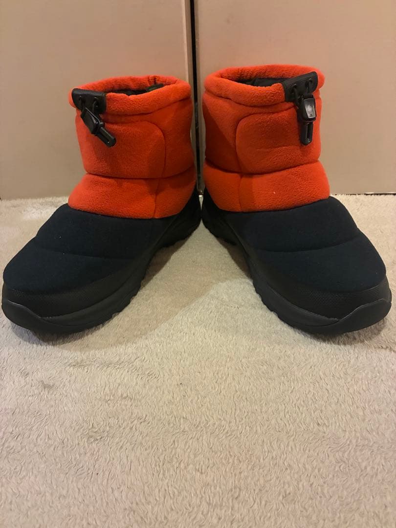 美品THE NORTH FACE ポーラテック ヌプシ ショートブーツ オレンジ ザ・ノース・フェイス THE NORTH FACE ウィンターシューズ Nuptse