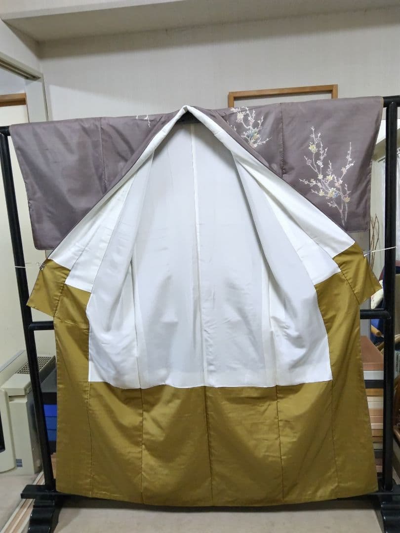F-288 生紬地付け下げ 未使用 袷 枝花 楓 グレー系紫色 美品 - メルカリ