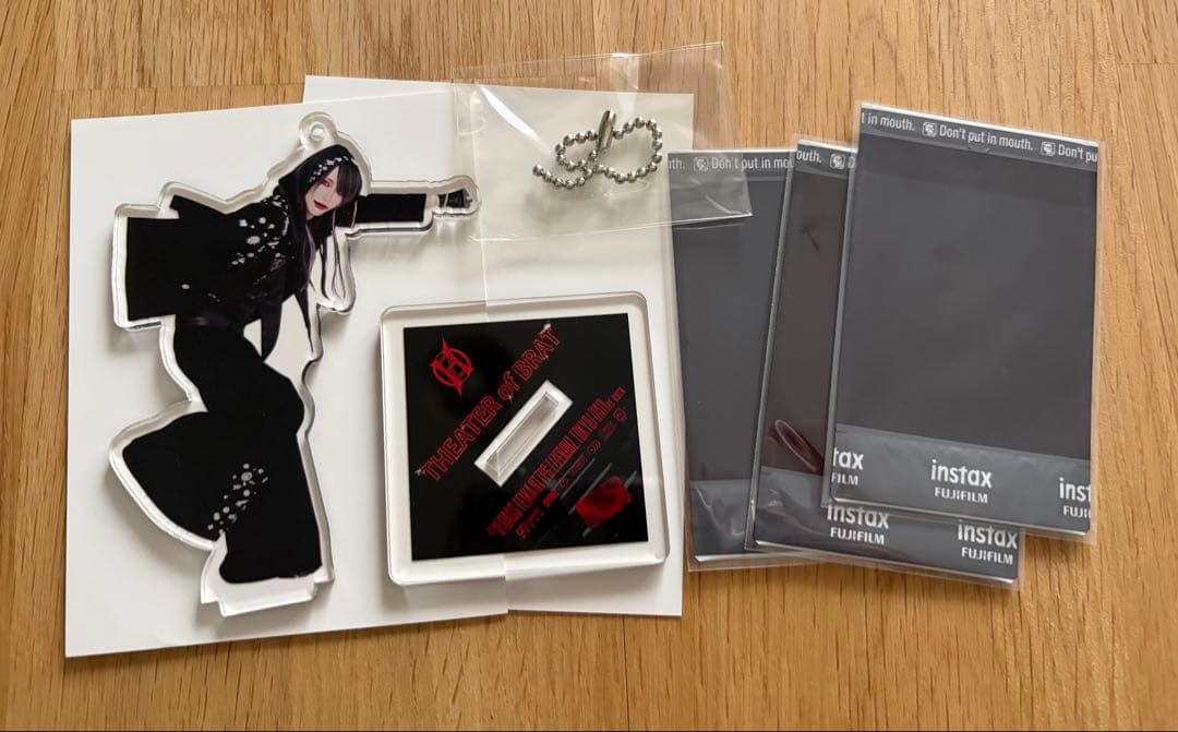 零[Hz] TEIKAさん アクリルキーホルダー - メルカリ