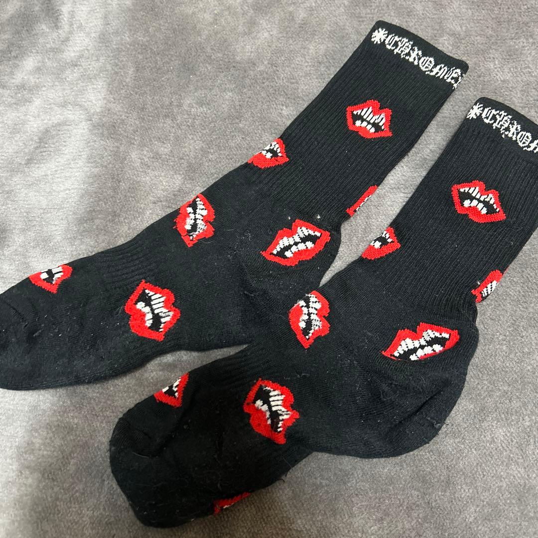 Chrome Hearts x Matty Boy 靴下 Chrome Hearts Matty Boy Red Lip Socks - SRM – SHENGLI ROAD MARKET