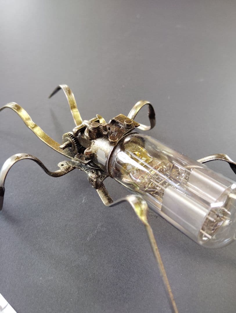 スチームパンク 真空管使用昆虫 S-01