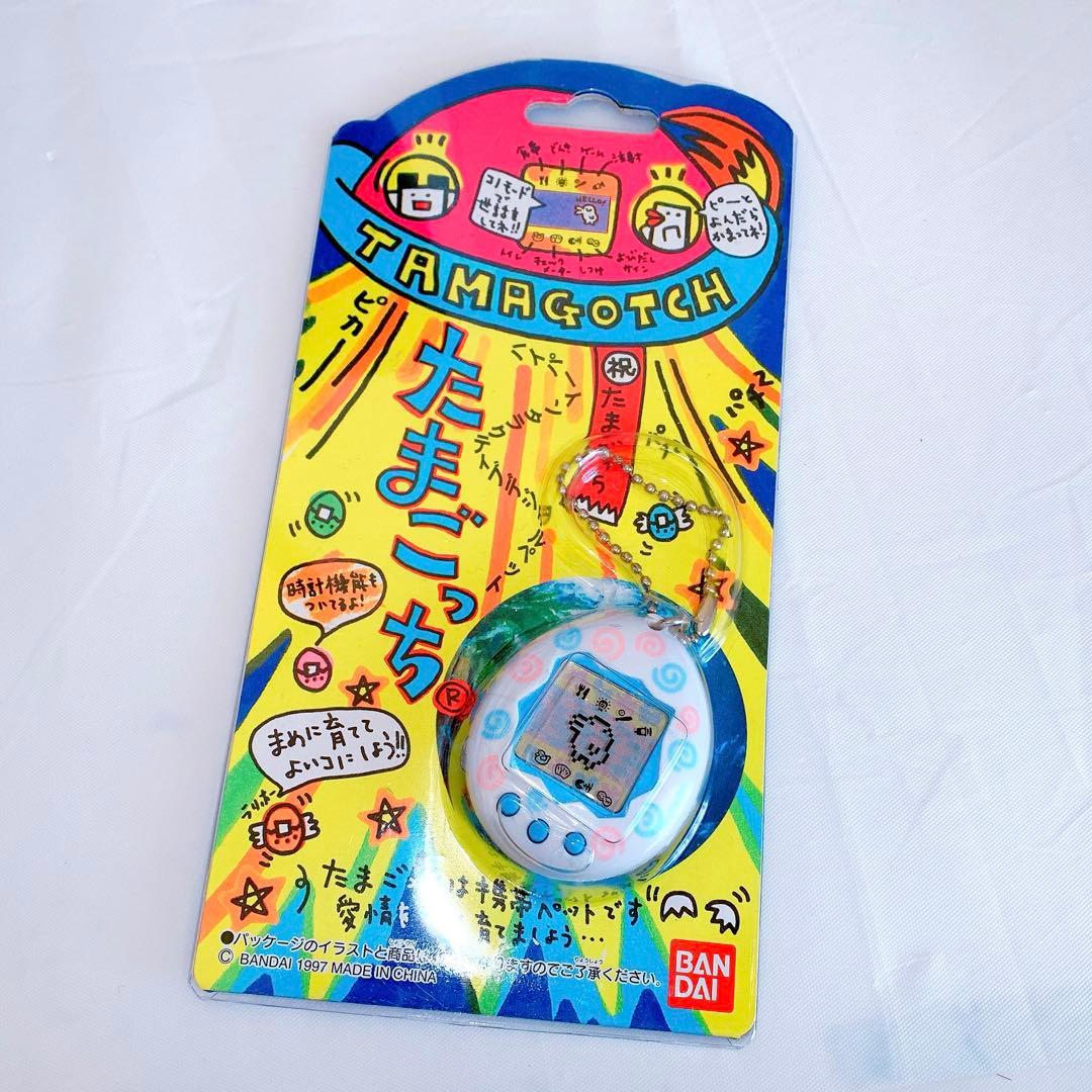 希少！！ 初代 たまごっち うずまき ホワイト 未使用品 - メルカリ