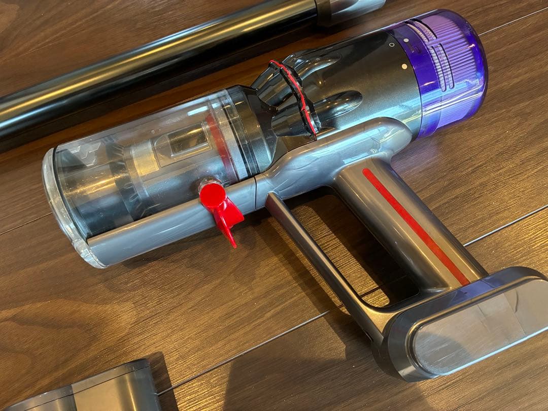 Dyson Micro 1.5kg コードレスクリーナー (SV21) ダイソン